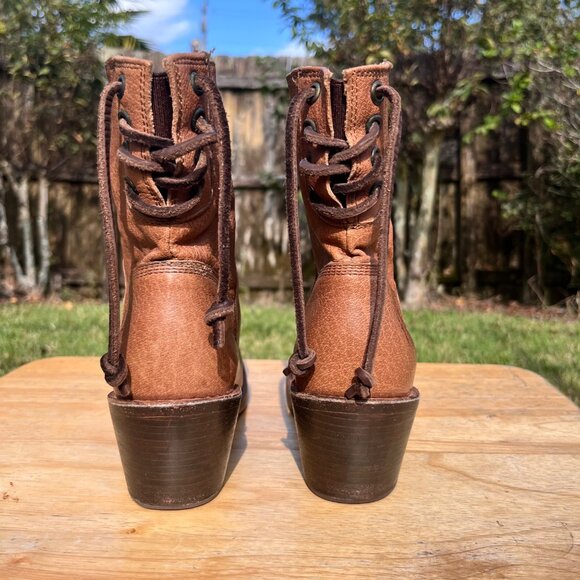 Frye Carmen Short Back Lace Brown Leather Ankle Boots Size 6.5 - Picture 4 of 7